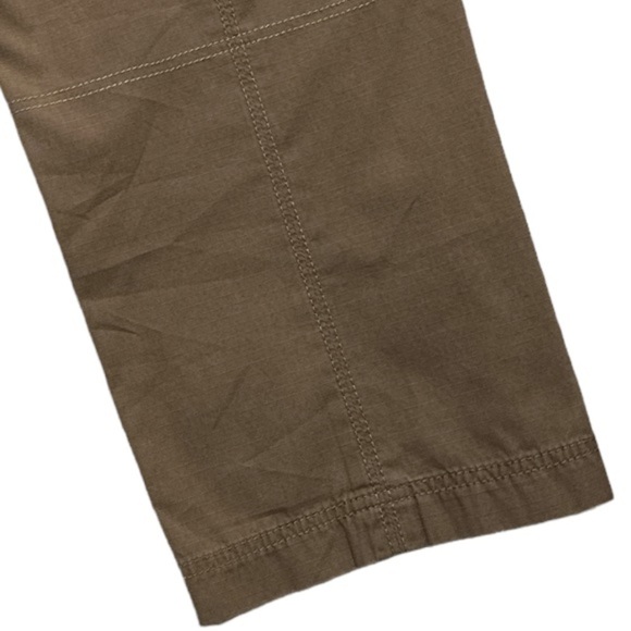 Eddie Bauer Blakely Fit Rip Stop Cropped Cargo Camp Travel Pants Cotton Size 2 P - Picture 8 of 13